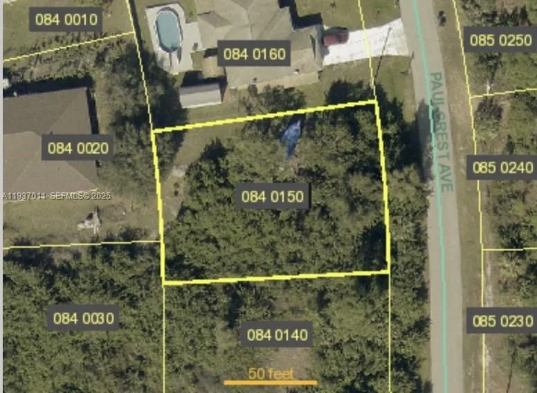428 Paulcrest Ave, Lehigh Acres, FL 33974