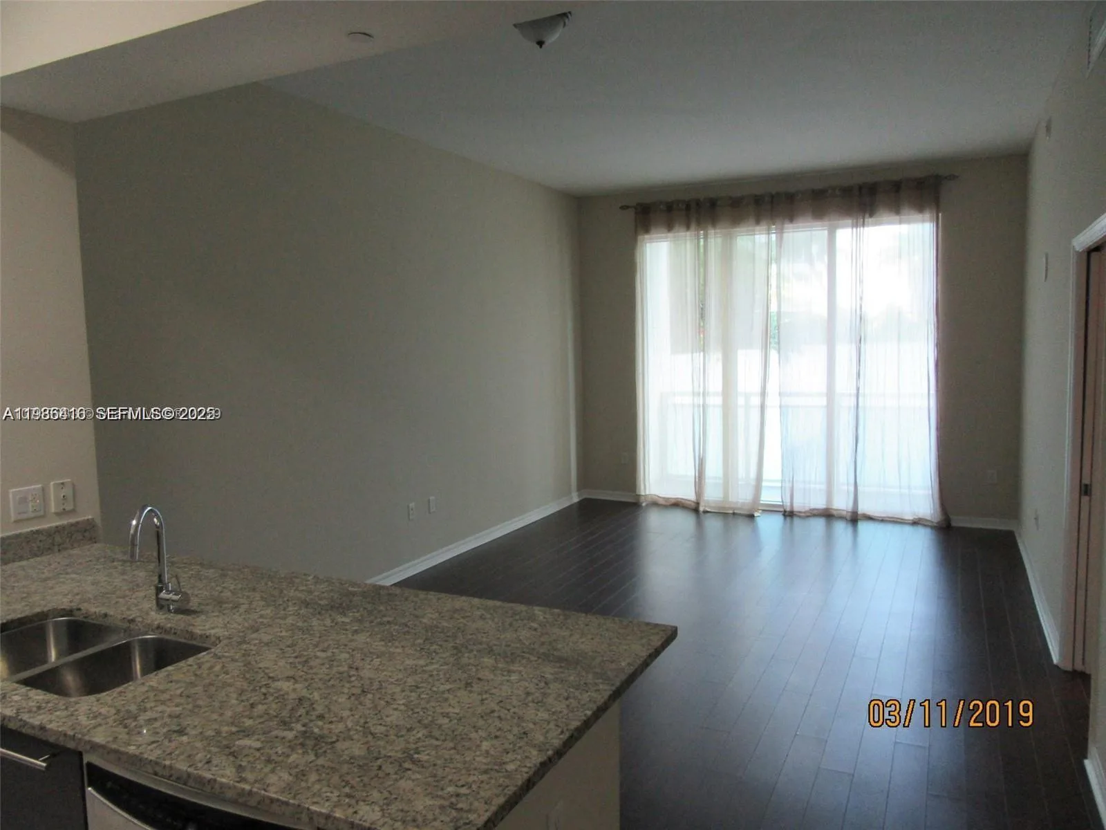 950 Brickell Bay Dr # 1003, Miami, FL 33131 photo 2