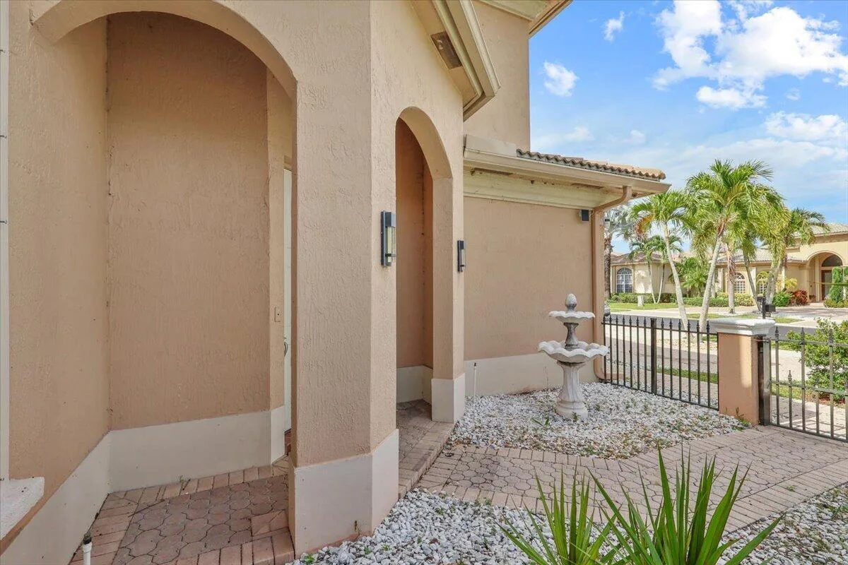 1831 Waldorf Drive, Royal Palm Beach, FL 33411 — photo 5 of 93