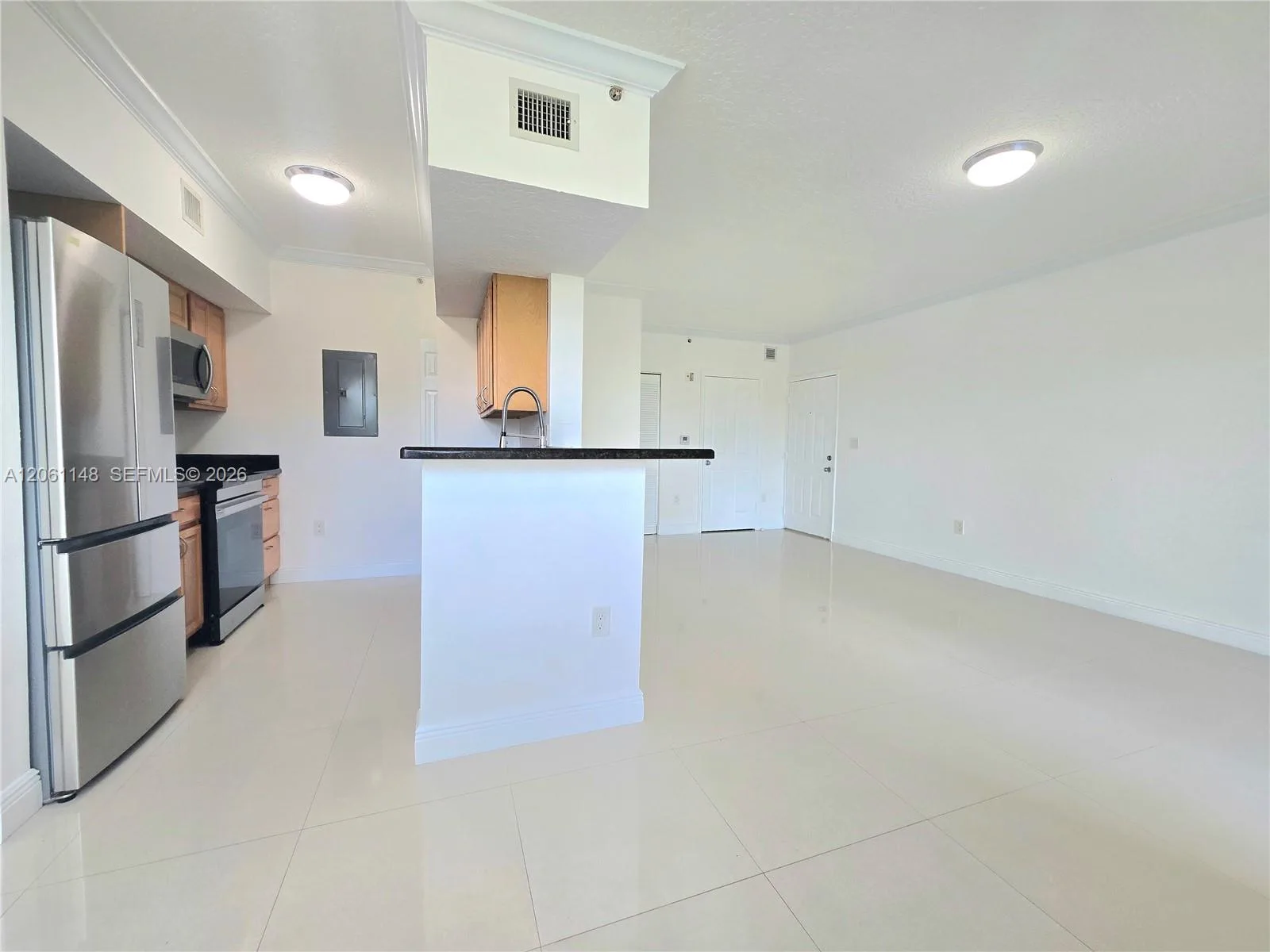 11600 SW 2nd St # 18104, Pembroke Pines, FL 33025 photo 4