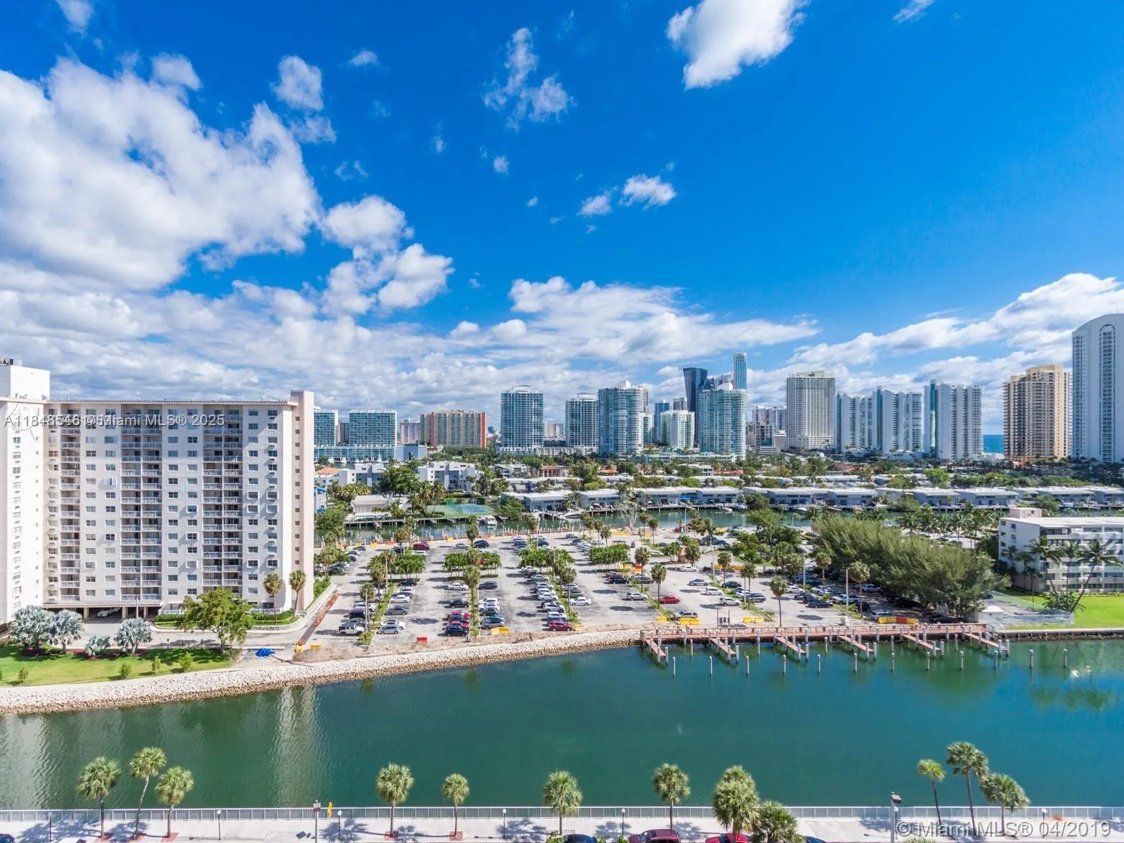 500 Bayview Dr # 725, Sunny Isles Beach, FL 33160 photo 4