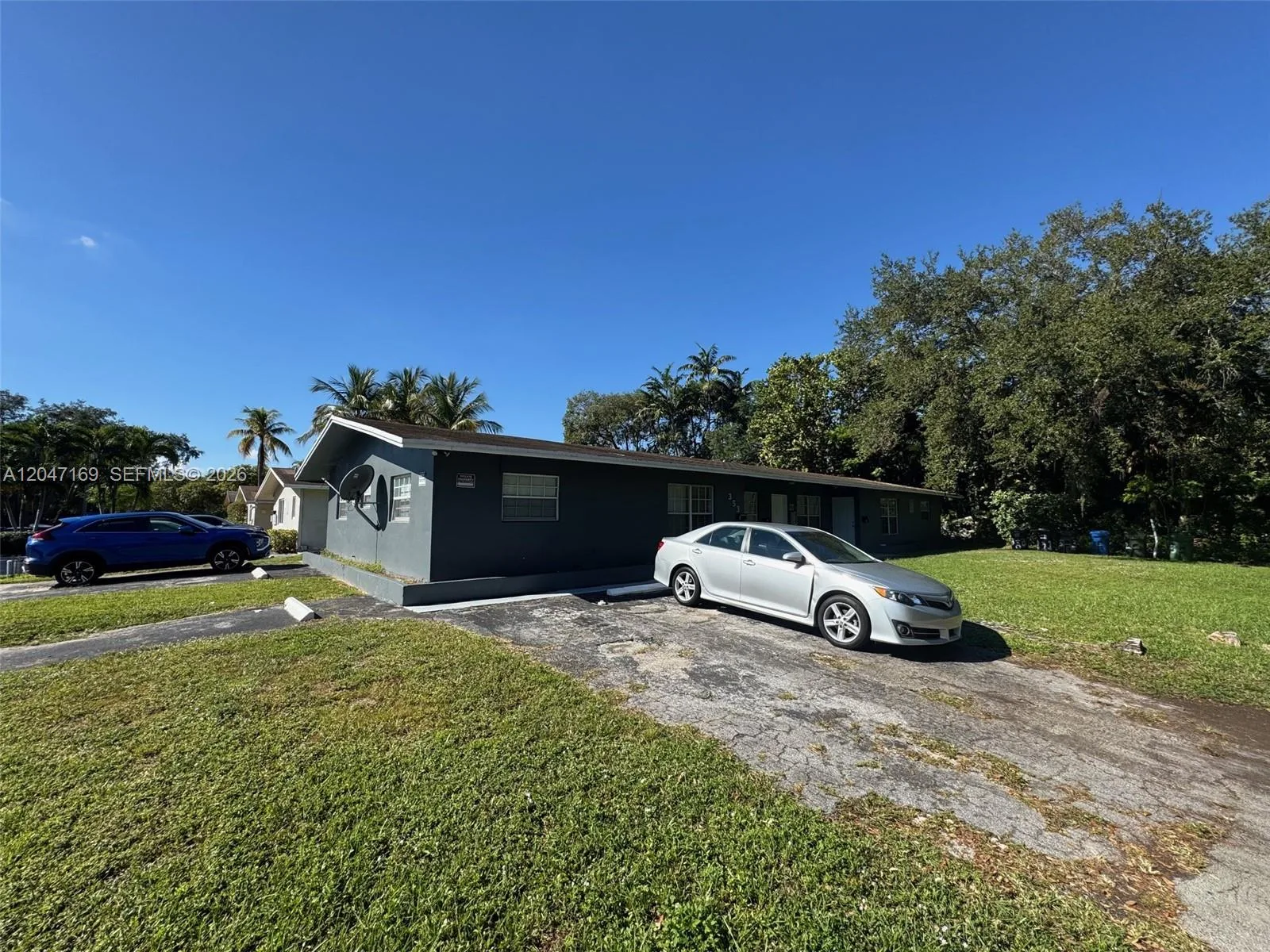 353 SW 19th Ave, Fort Lauderdale, FL 33312 photo 4