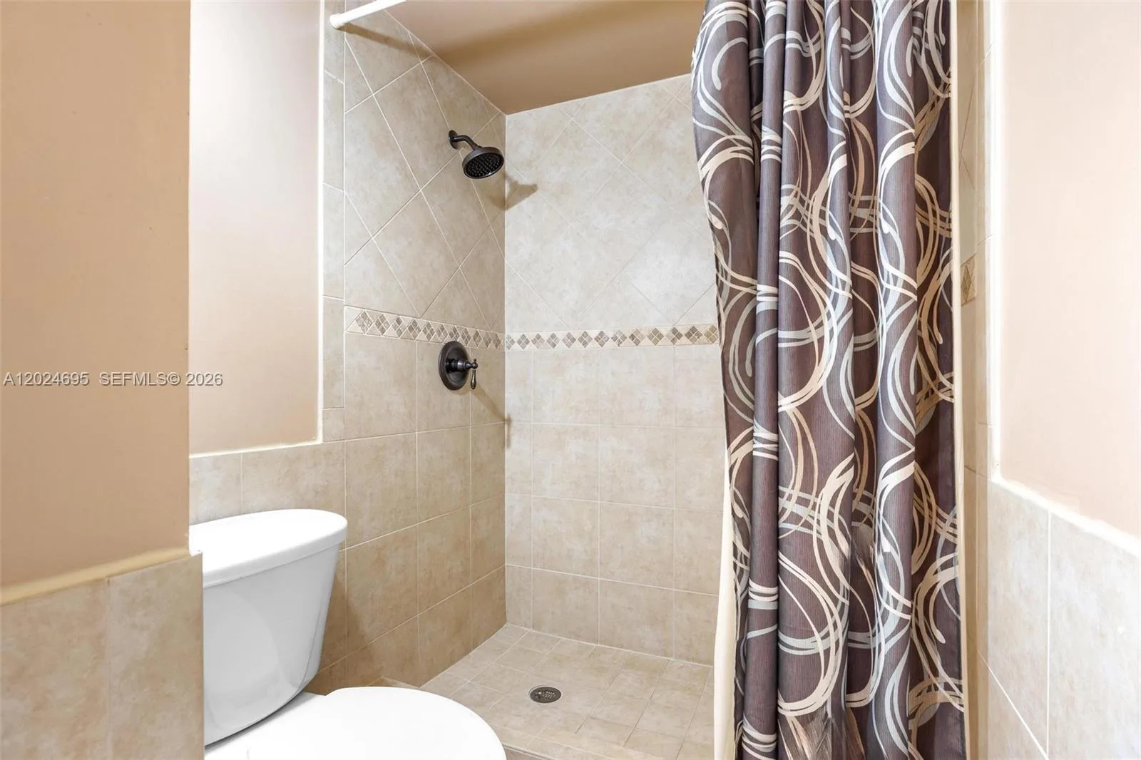 4350 Hillcrest Dr # 1016, Hollywood, FL 33021 photo 13