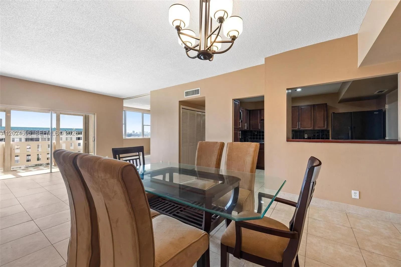 4350 Hillcrest Dr # 1016, Hollywood, FL 33021 photo 8