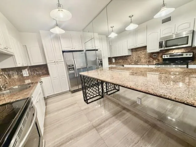 90 Edgewater Dr # 515, Coral Gables, FL 33133 photo 5