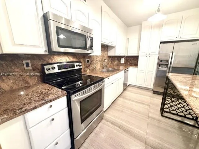 90 Edgewater Dr # 515, Coral Gables, FL 33133 photo 6