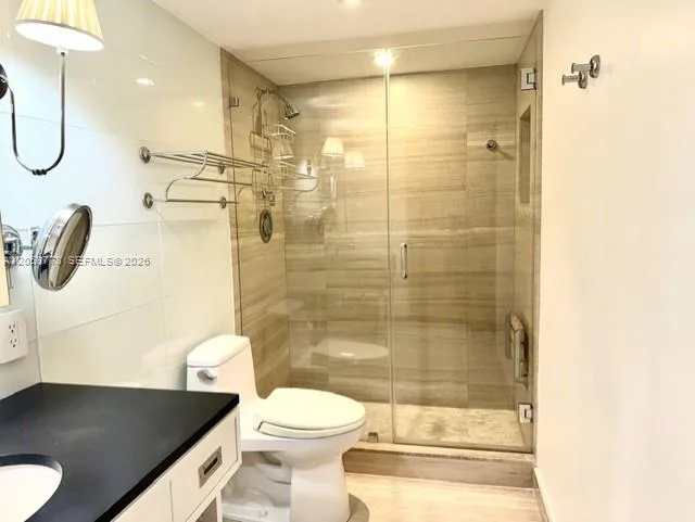90 Edgewater Dr # 515, Coral Gables, FL 33133 photo 9