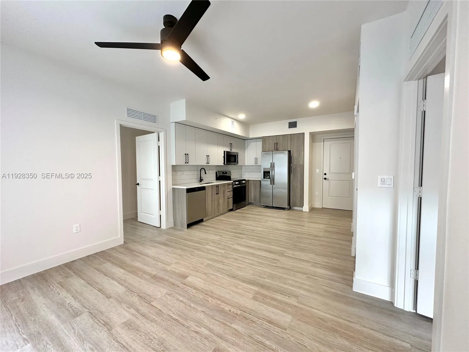 Bay Pointe Apartments – photo 7