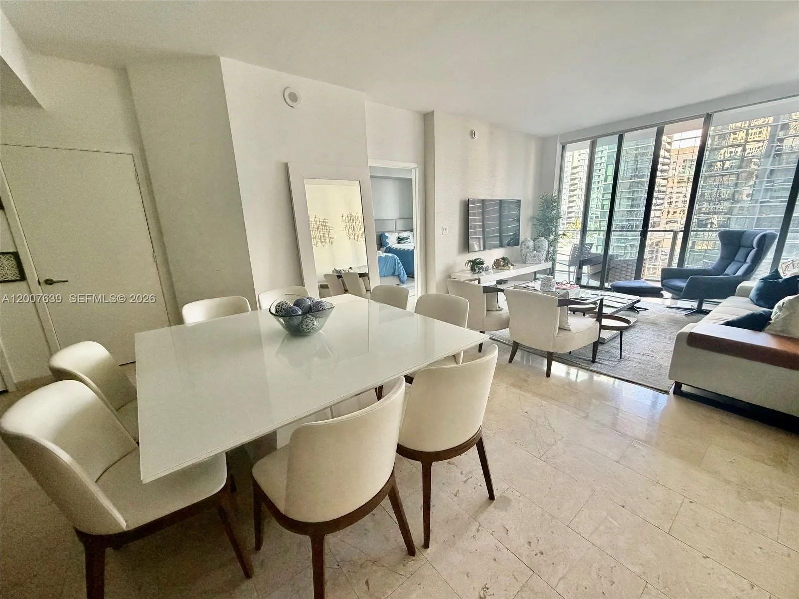 88 SW 7th St # 1109, Miami, FL 33130 photo 10