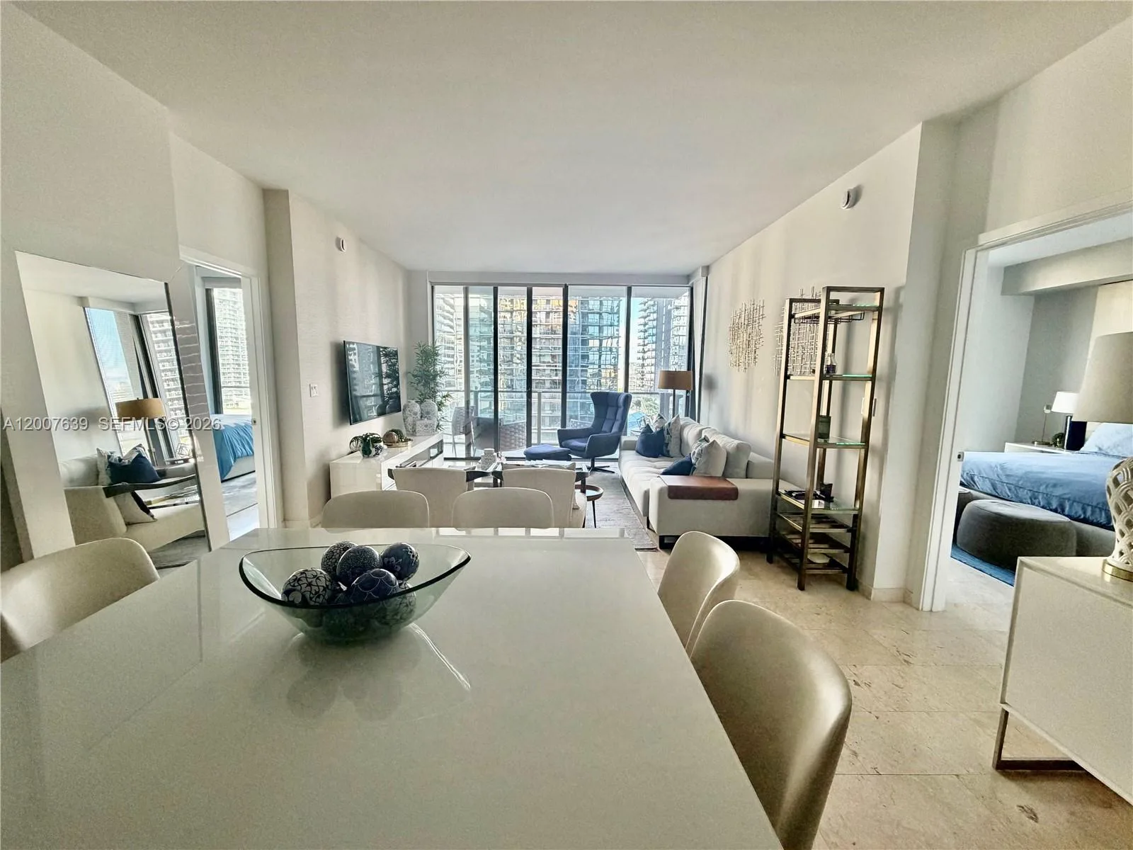 88 SW 7th St # 1109, Miami, FL 33130 photo 12