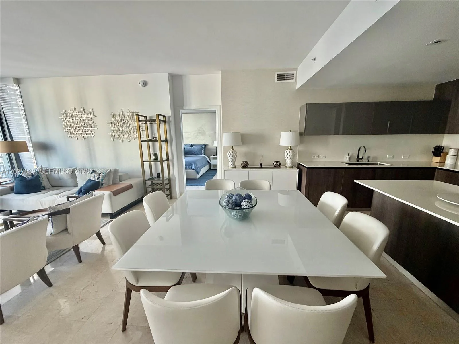 88 SW 7th St # 1109, Miami, FL 33130 photo 13