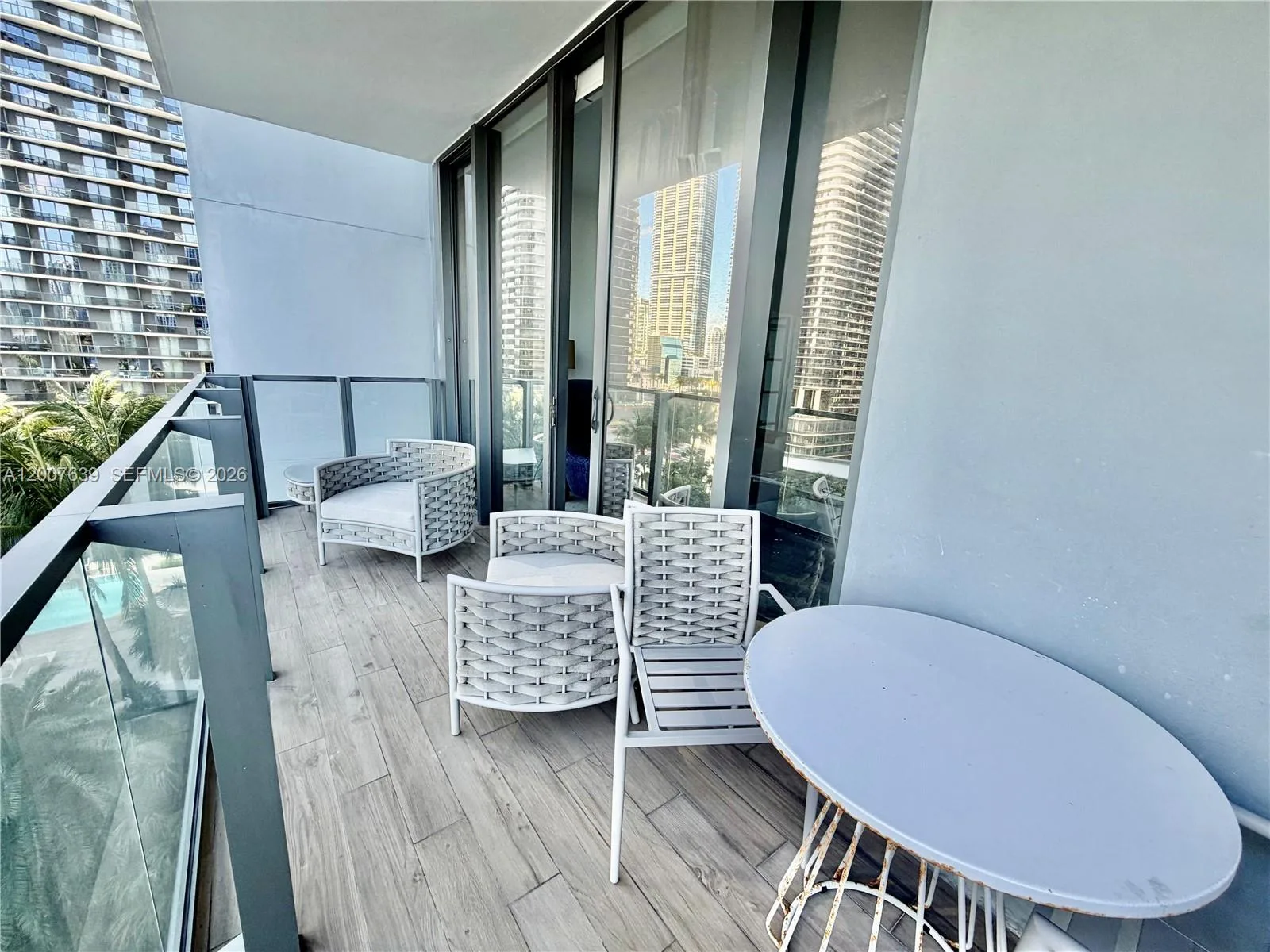88 SW 7th St # 1109, Miami, FL 33130 photo 5