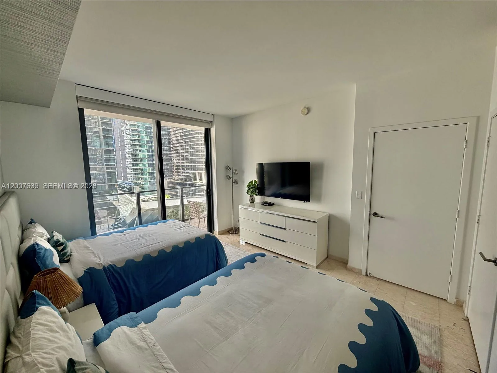 88 SW 7th St # 1109, Miami, FL 33130 photo 8