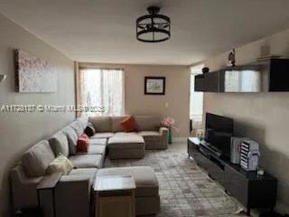 250 180th Dr # 455, Sunny Isles Beach, FL 33160 photo 4