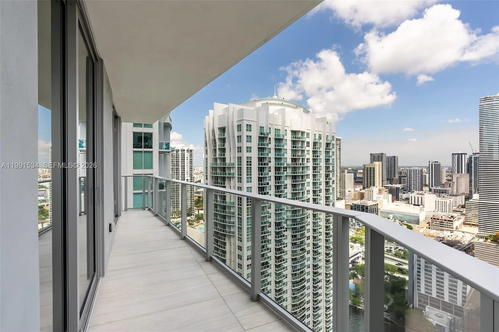 77 SE 5th Street # 2403, Miami, FL 33131 photo 7