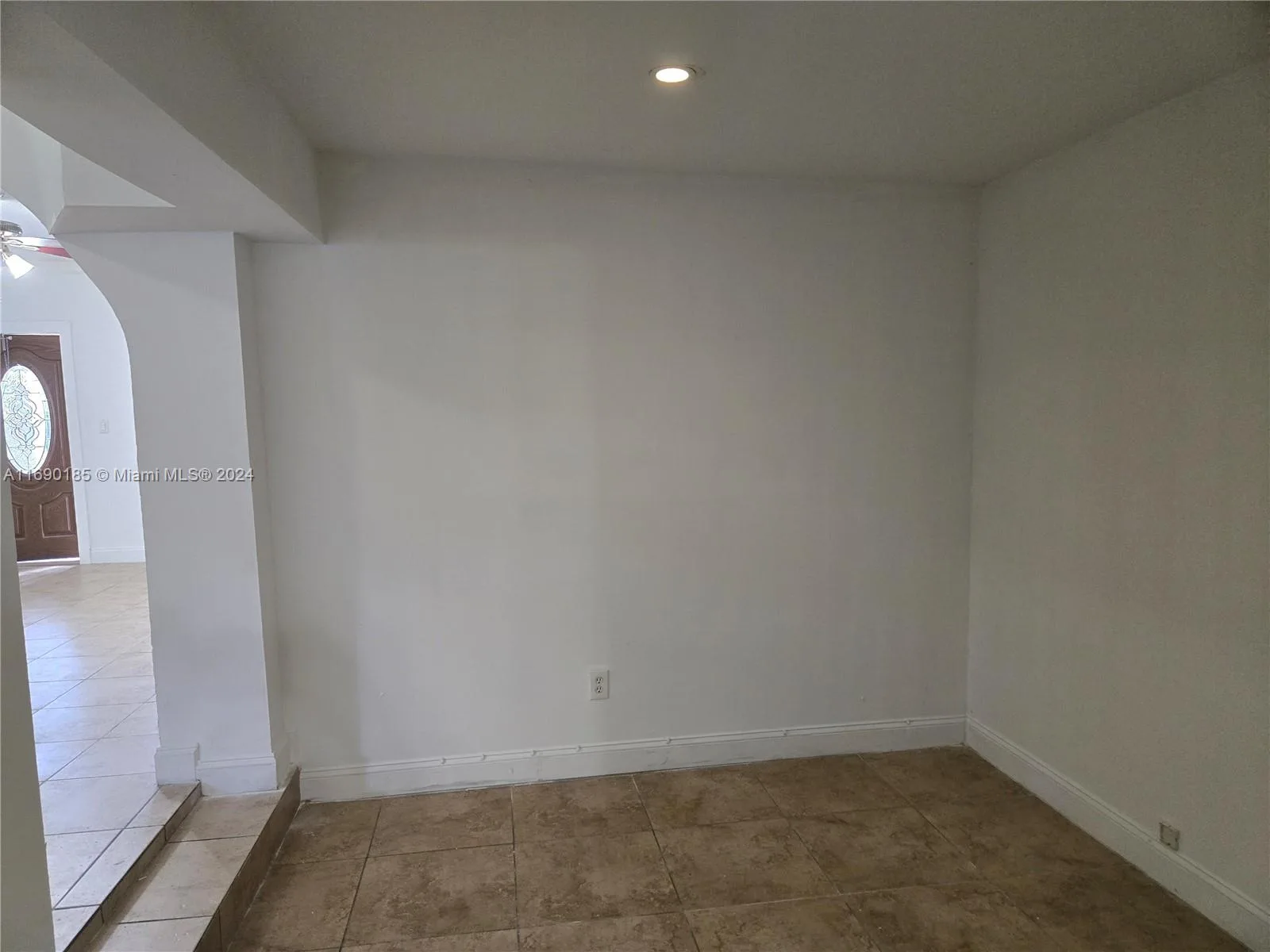 961 E 32nd St, Hialeah, FL 33013 photo 11