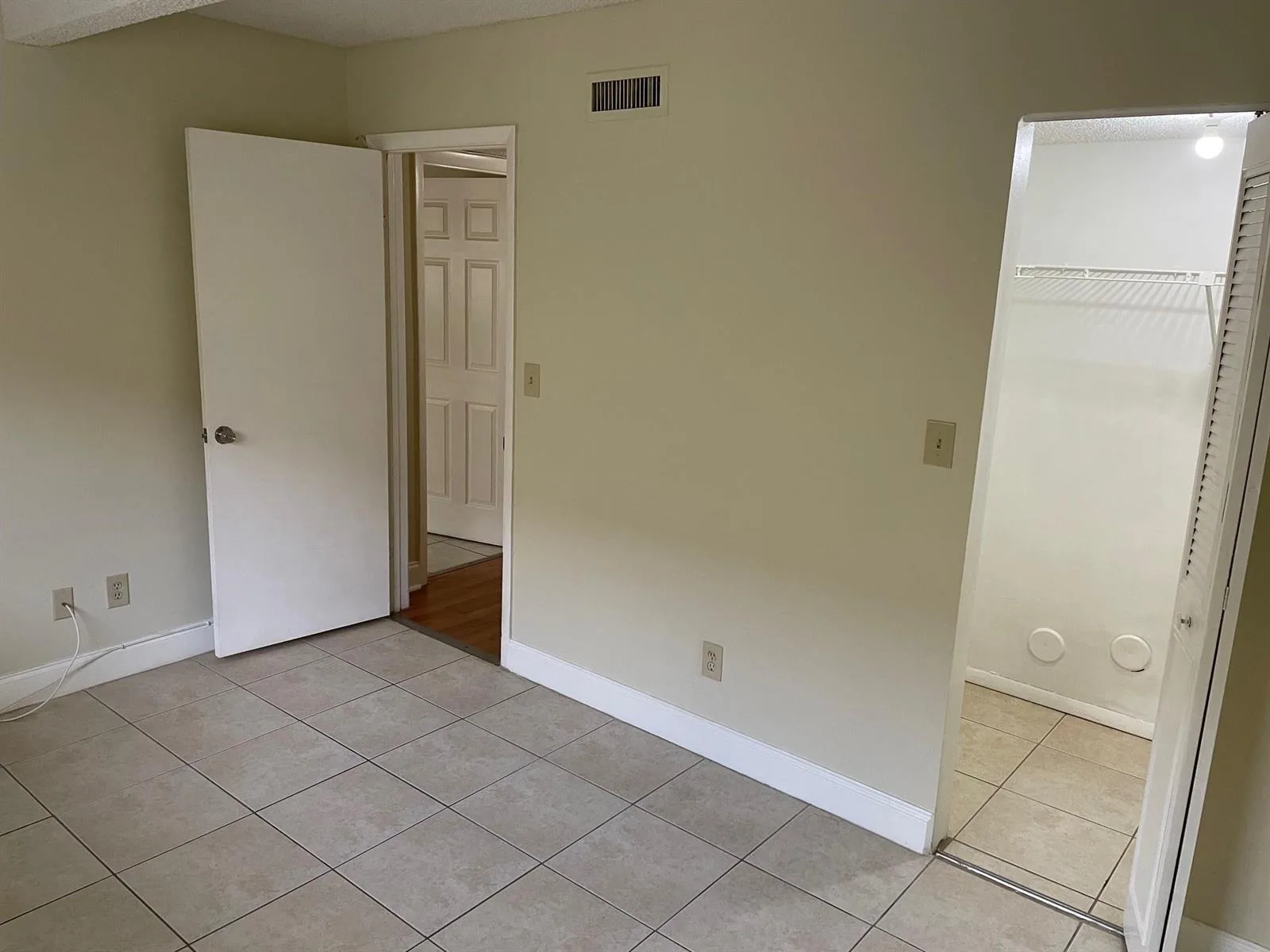 1245 S FLAGLER Avenue # 303, Pompano Beach, FL 33060 photo 11