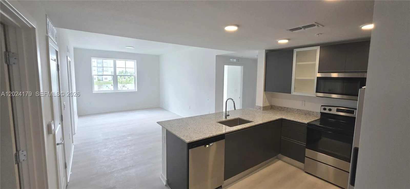 5579 Millenia Park Blvd # 211, Orlando, FL 32839 photo 2