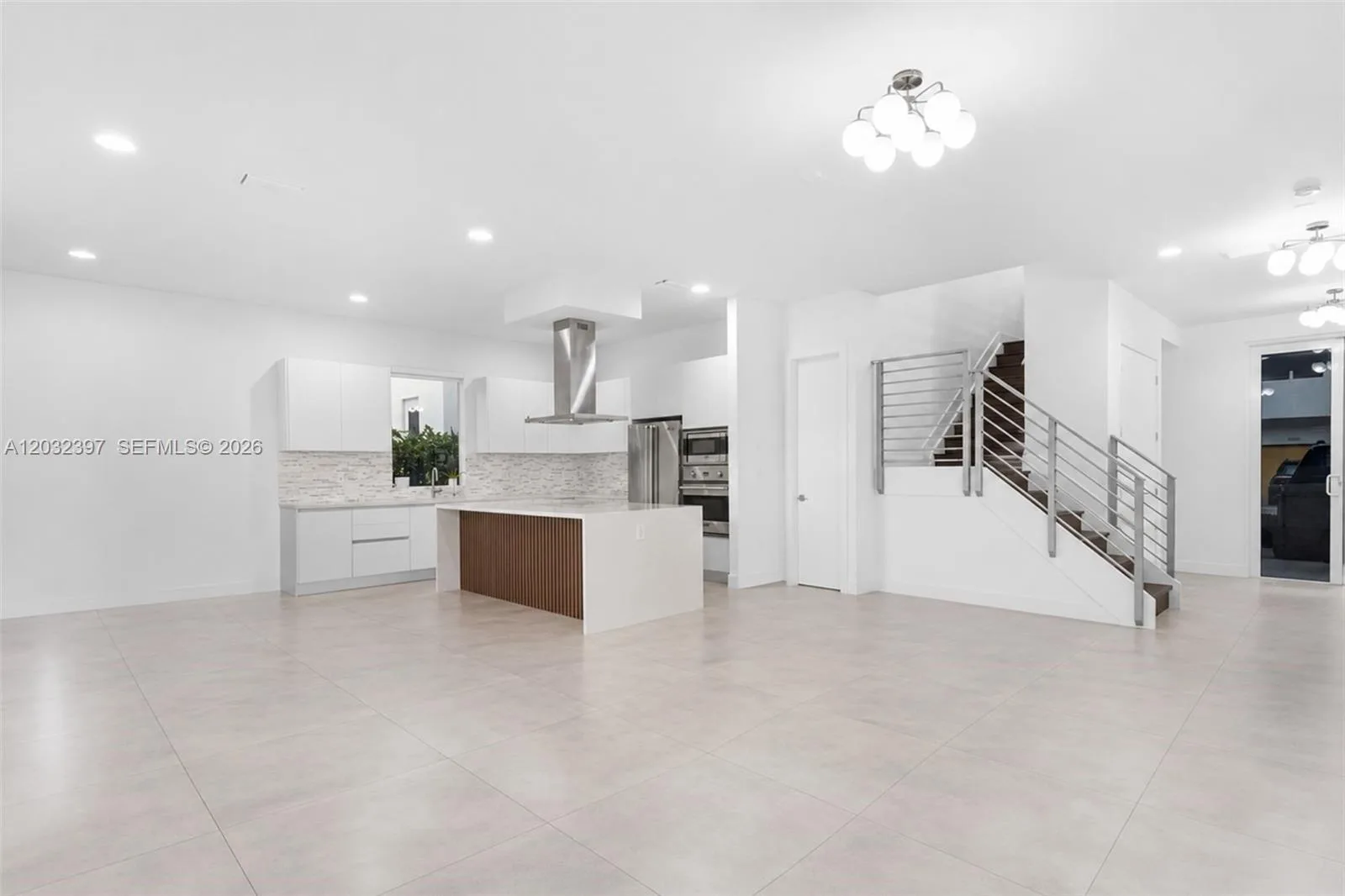 10286 NW 75th Ter, Doral, FL 33178 photo 6