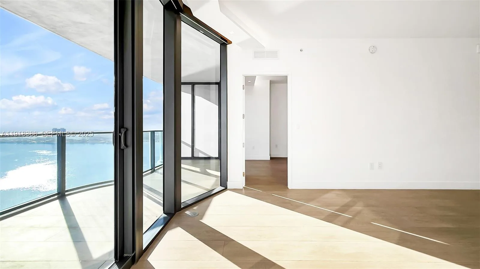 700 NE 24th St # 2405, Miami, FL 33137 photo 2