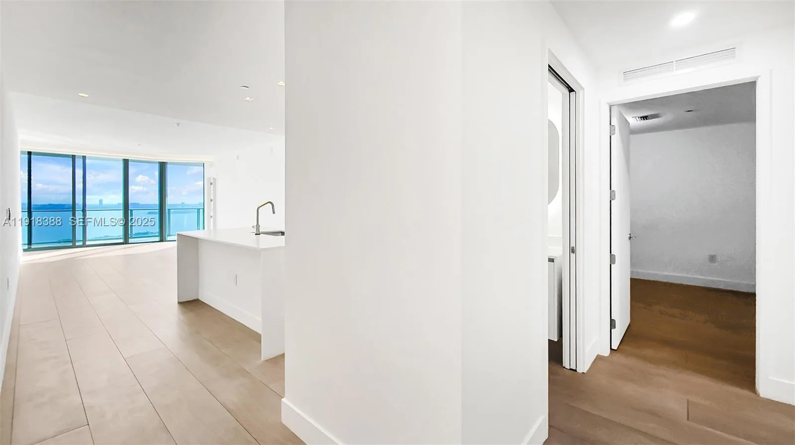 700 NE 24th St # 2405, Miami, FL 33137 photo 6