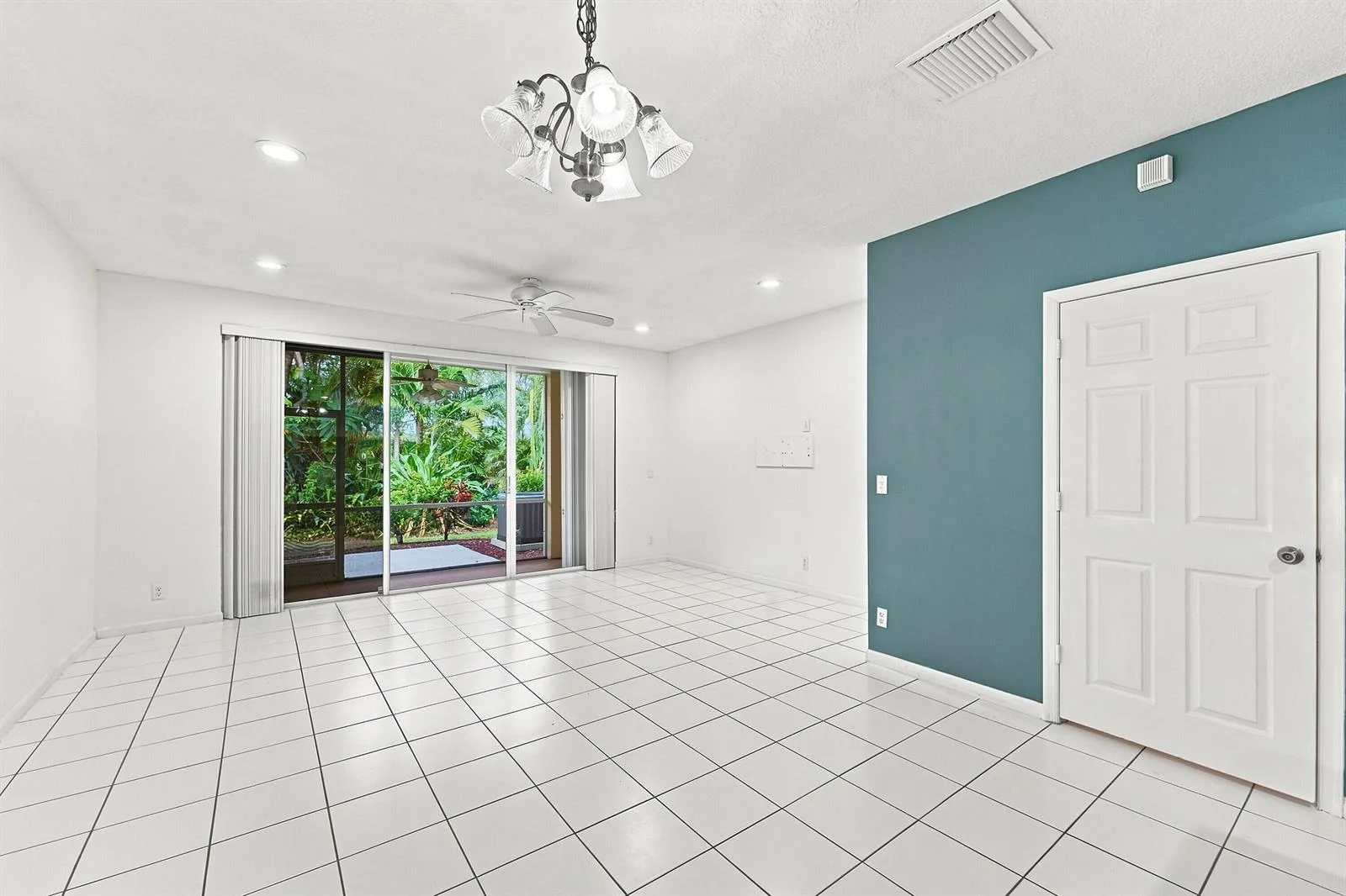 9695 Porta Leona Lane, Boynton Beach, FL 33472 photo 11
