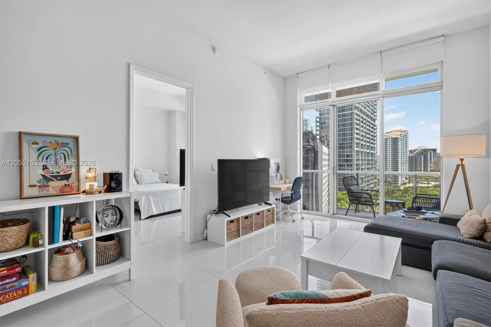 500 Brickell Ave # 1100, Miami, FL 33131 photo 2