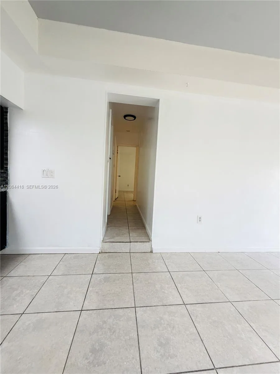 5737 Grant St # 2, Hollywood, FL 33021