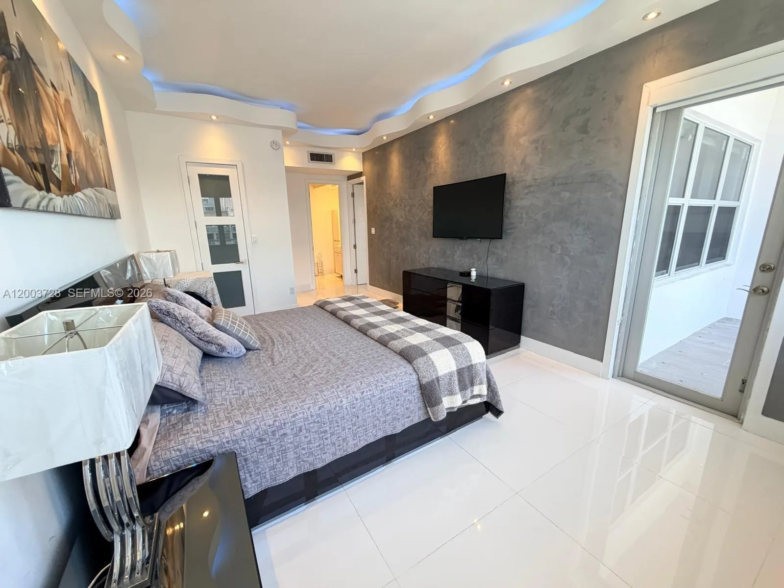 18041 BISCAYNE BLVD # PH01, Aventura, FL 33160 photo 12