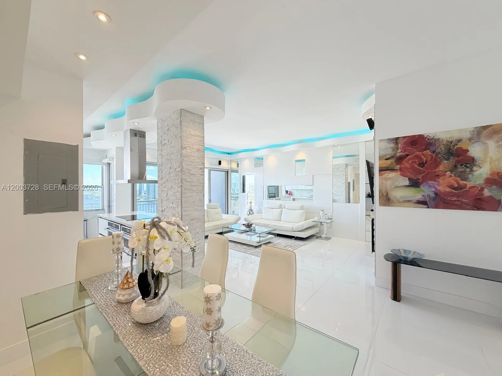 18041 BISCAYNE BLVD # PH01, Aventura, FL 33160 photo 2