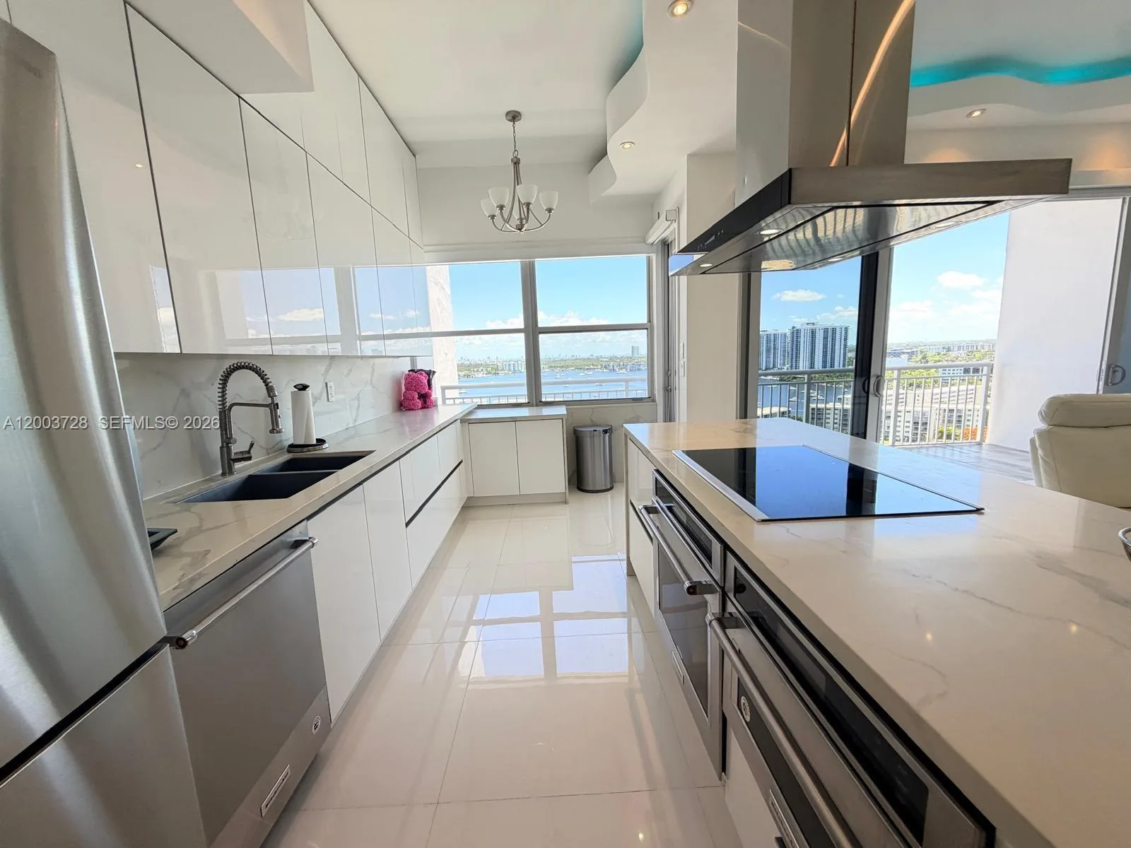 18041 BISCAYNE BLVD # PH01, Aventura, FL 33160 photo 9