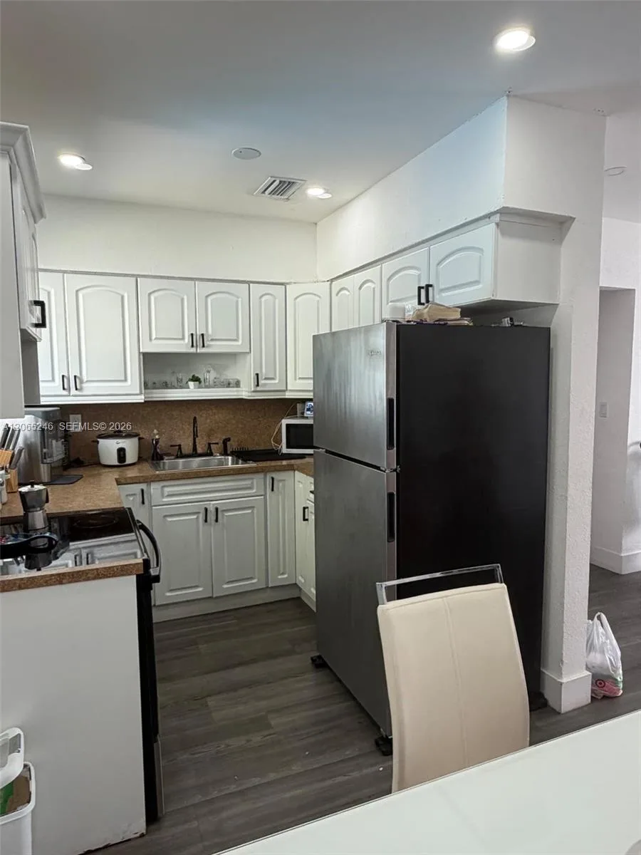331 NW 39th Ave, Lauderhill, FL 33311 photo 7