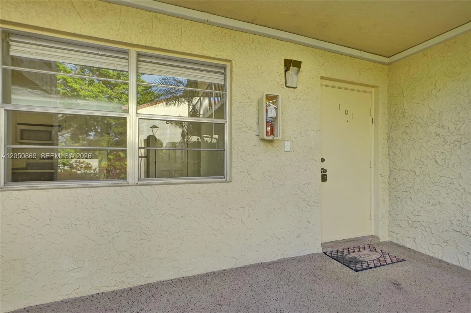 8798 Holly Ct # 101, Tamarac, FL 33321 photo 2