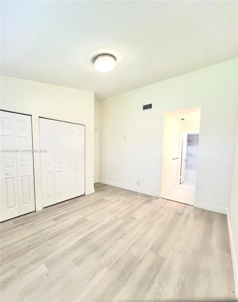 6109 NW 171st St, Hialeah, FL 33015 photo 13