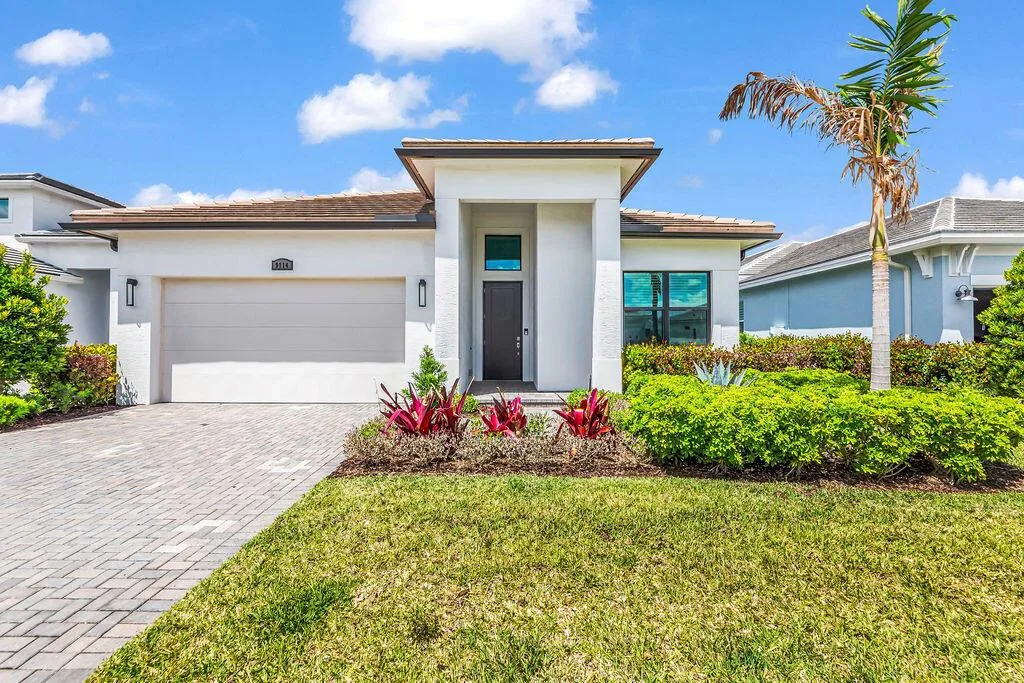9114 SW Arco Way, Port St. Lucie, FL 34987