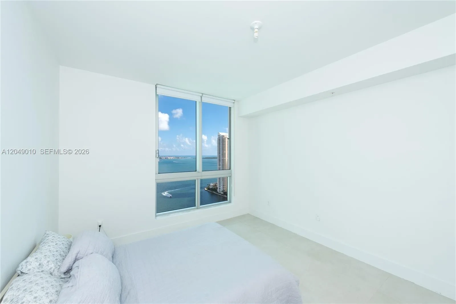 300 S Biscayne Blvd # T-2814, Miami, FL 33131 photo 11