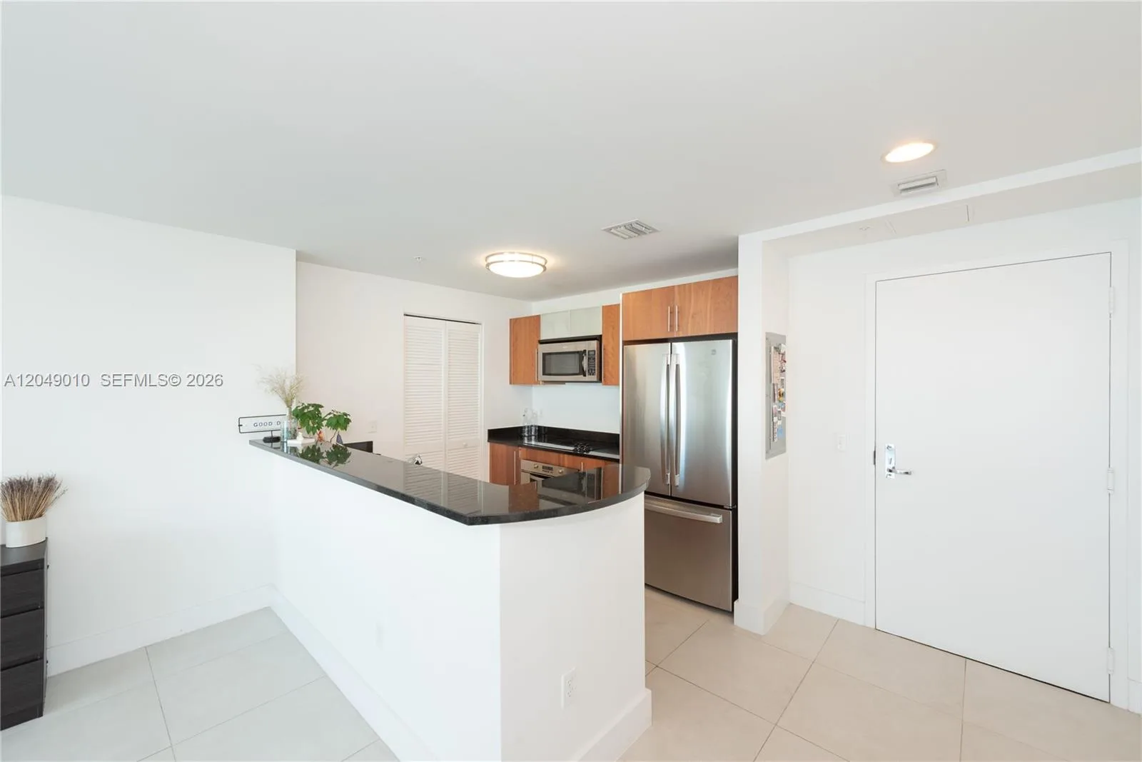 300 S Biscayne Blvd # T-2814, Miami, FL 33131 photo 6