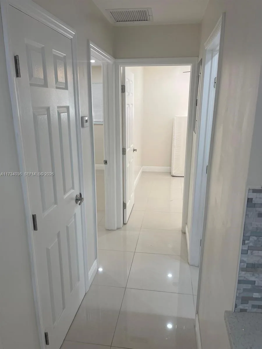 1187 NW 29th Ter, Fort Lauderdale, FL 33311 photo 10