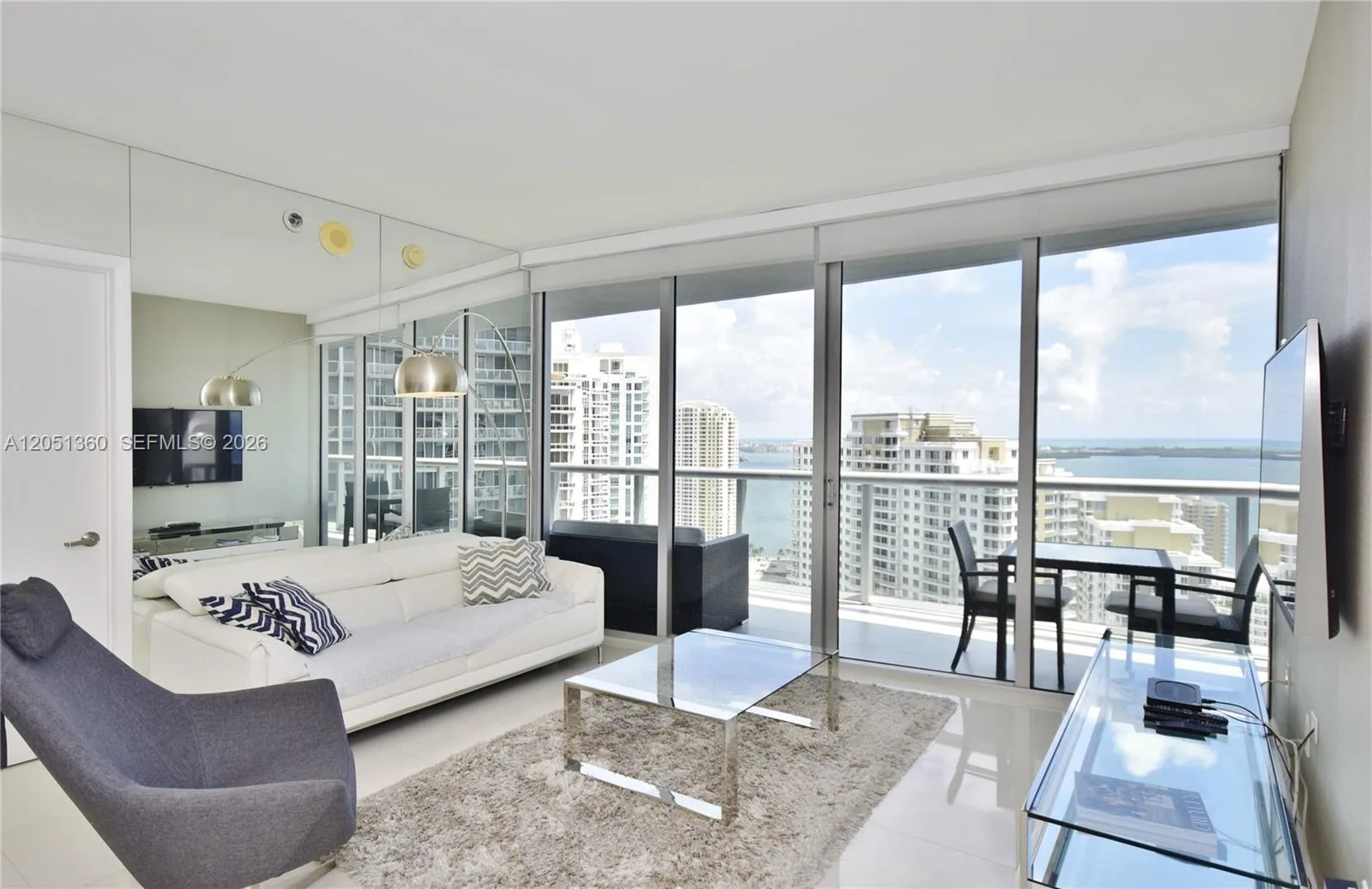 465 BRICKELL AVENUE # 3205, Miami, FL 33131 photo 2