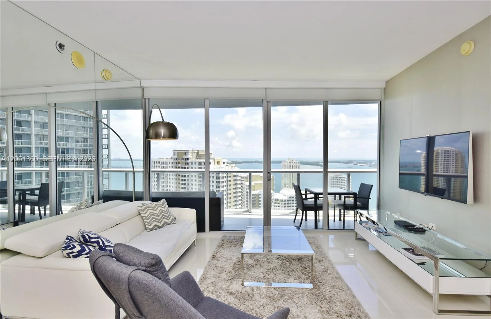 465 BRICKELL AVENUE # 3205, Miami, FL 33131 photo 3