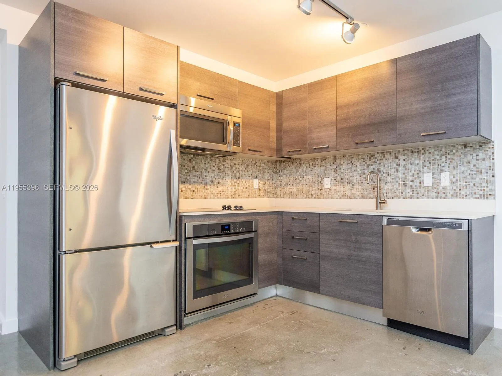 151 SE 1st St # 805, Miami, FL 33131 photo 12