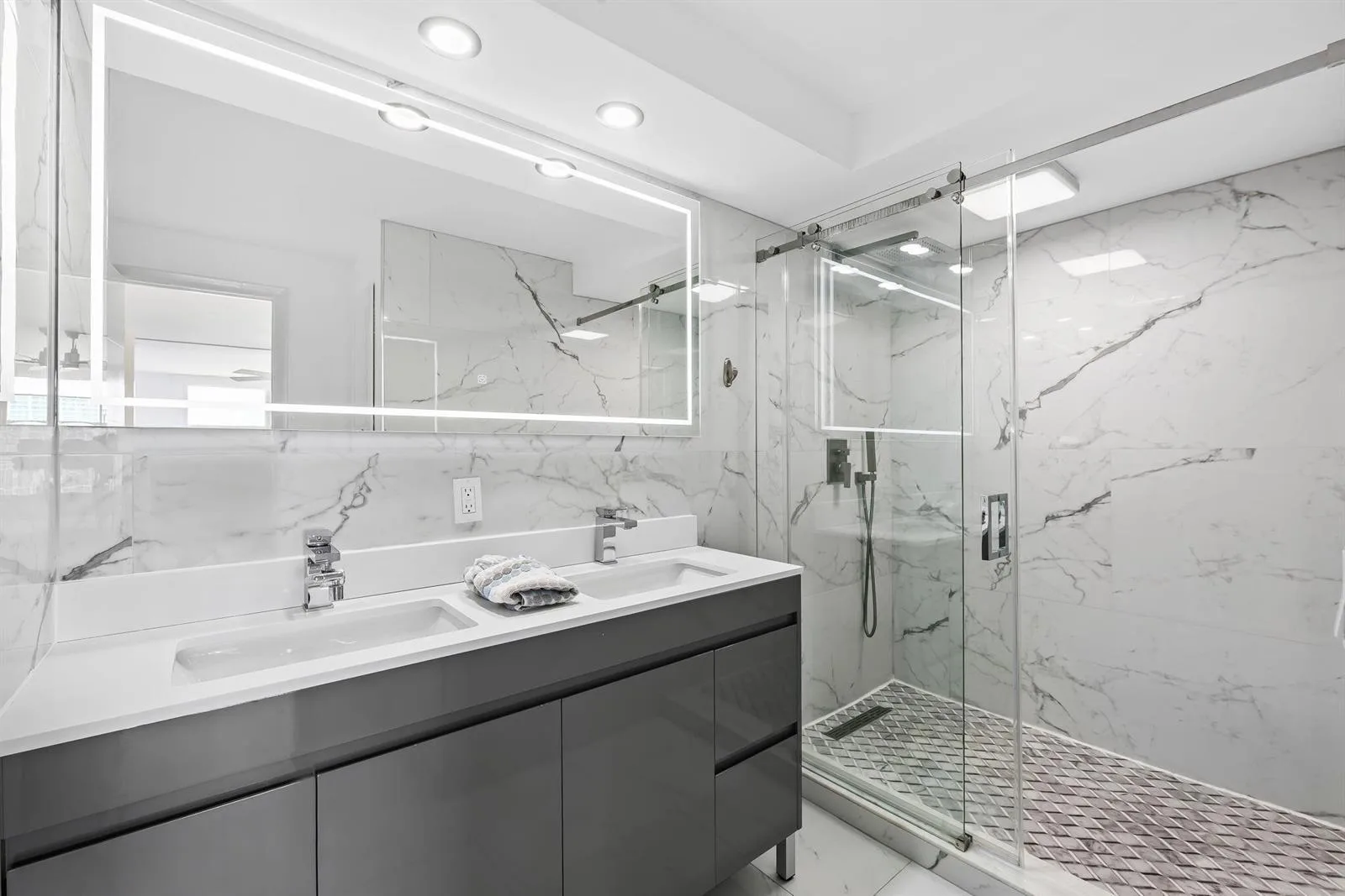 2851 NE 183rd Street # 2117, Aventura, FL 33160 photo 8