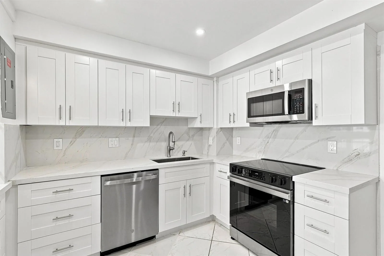 3550 GALT OCEAN Drive # 204, Fort Lauderdale, FL 33308 photo 11