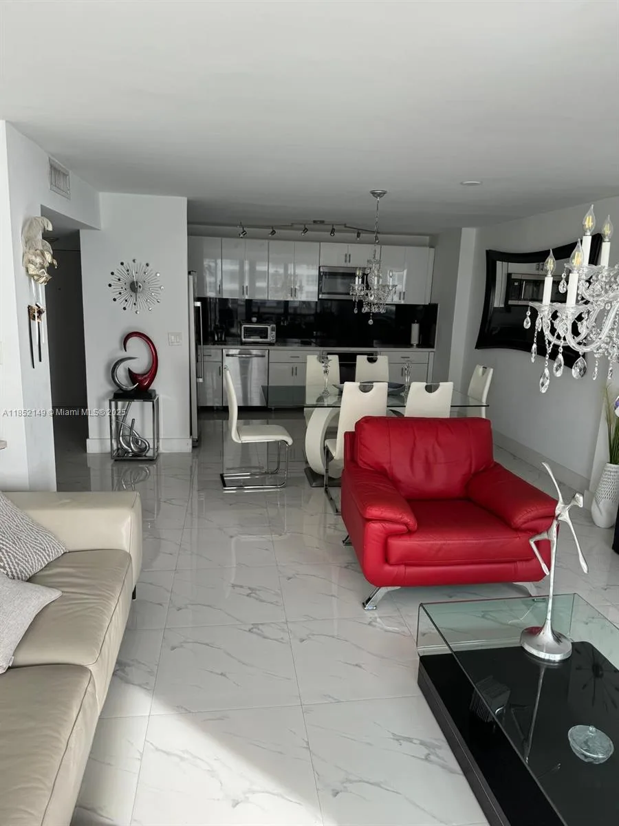 600 NE 36th St # 1903, Miami, FL 33137 photo 5