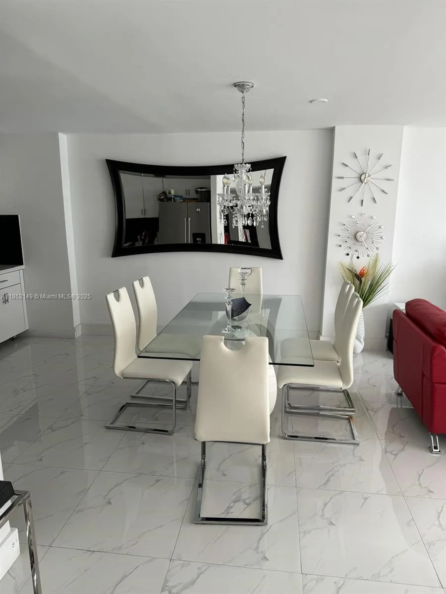 600 NE 36th St # 1903, Miami, FL 33137 photo 7