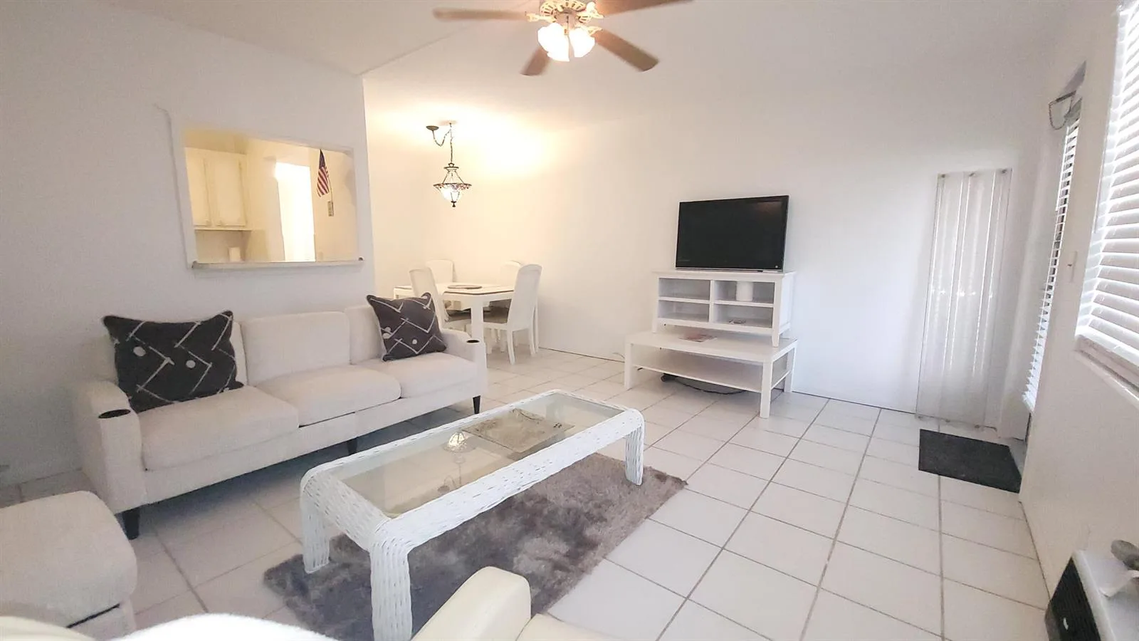 319 Chatham P, West Palm Beach, FL 33417 photo 4