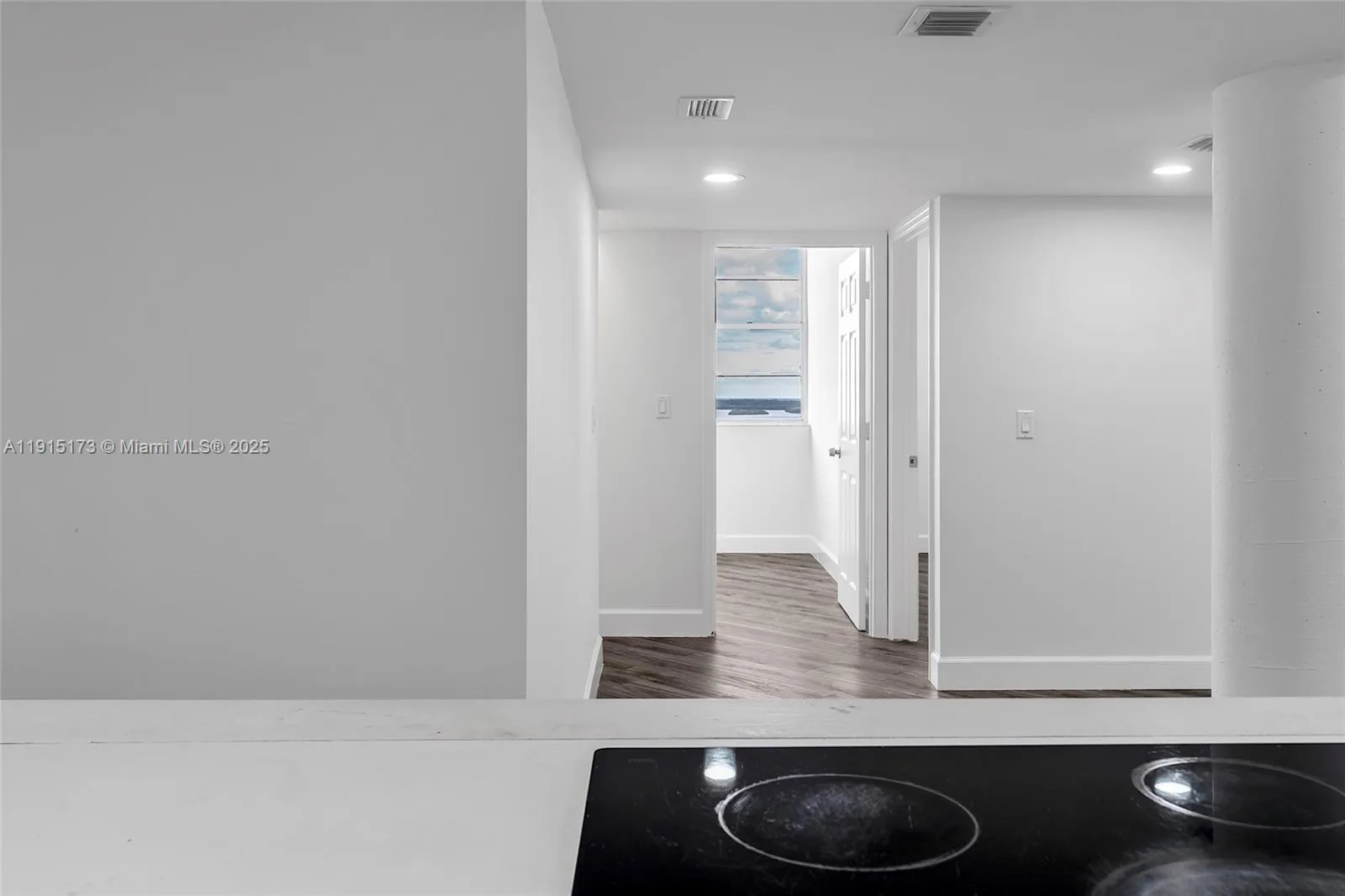 825 Brickell Bay Dr # 1942, Miami, FL 33131 photo 11