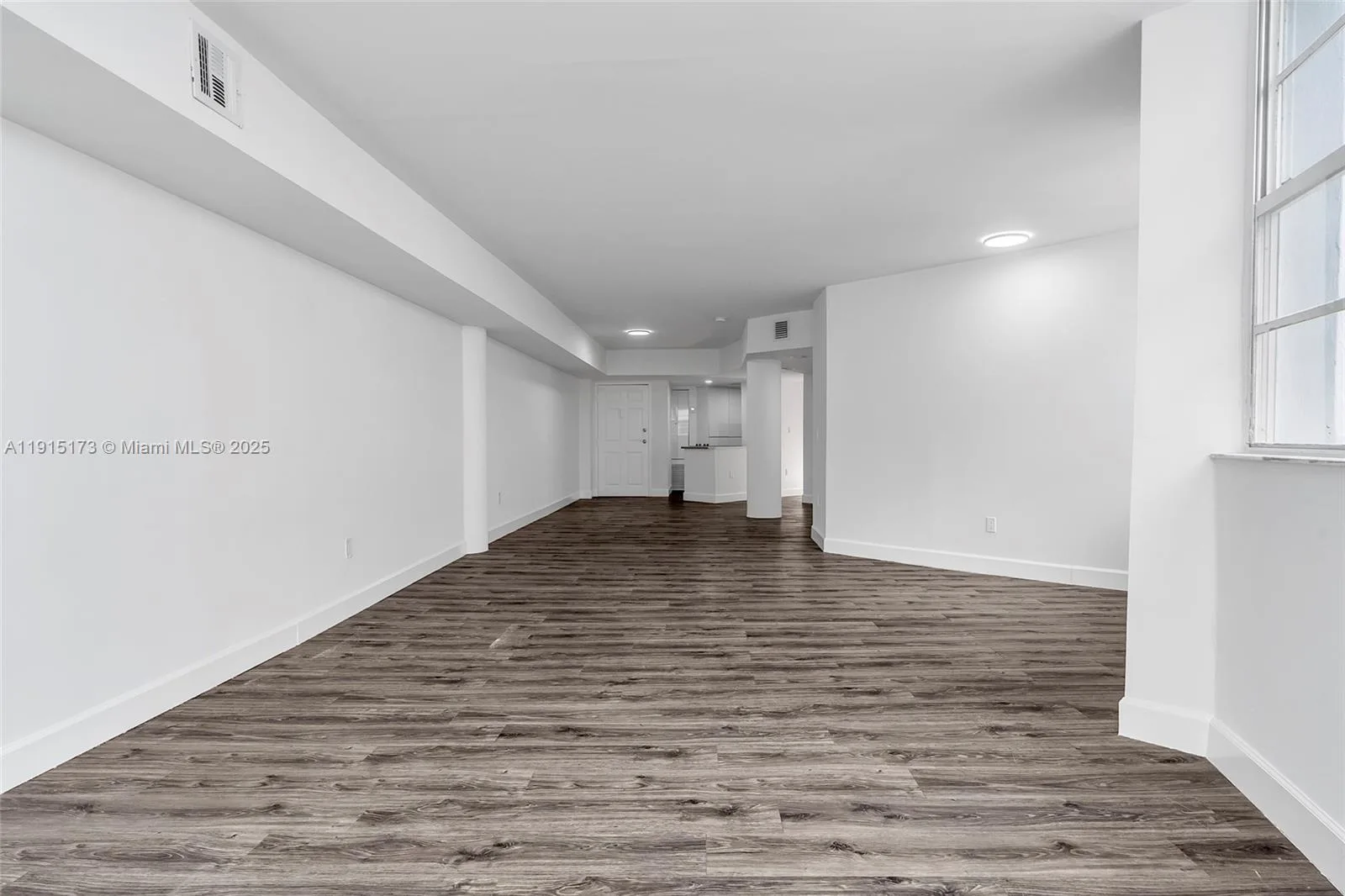 825 Brickell Bay Dr # 1942, Miami, FL 33131 photo 12