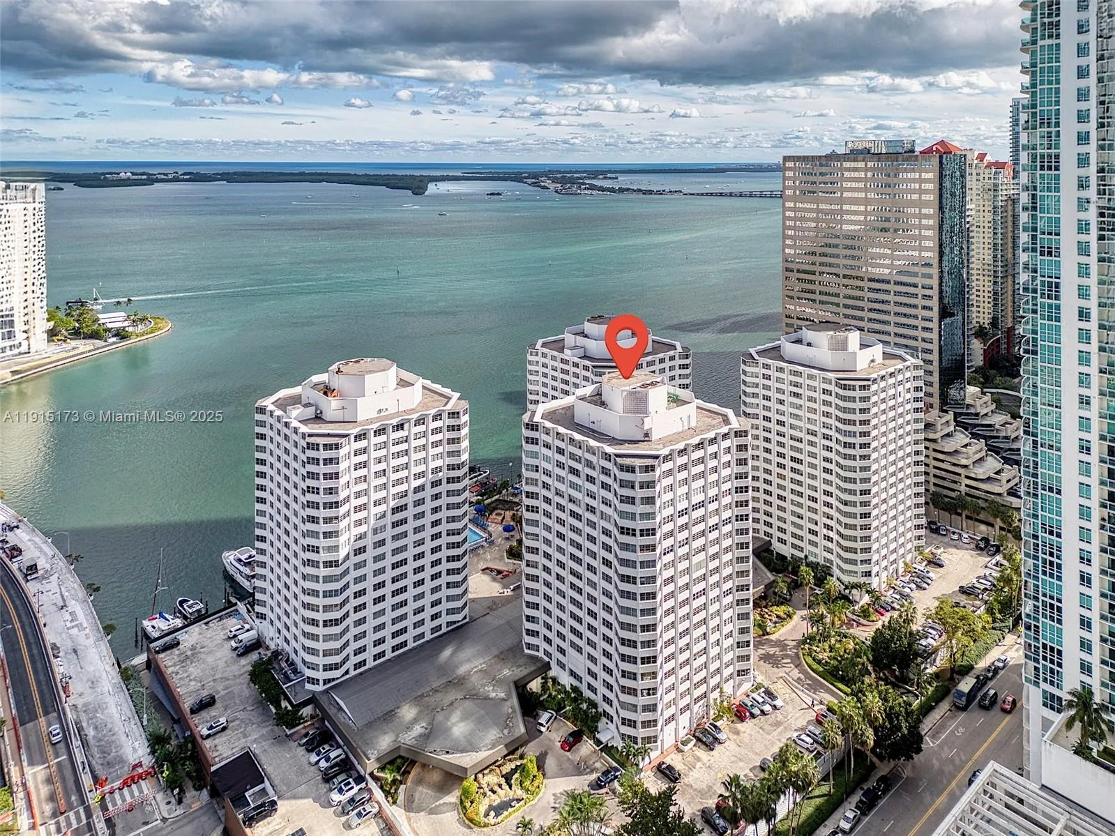 825 Brickell Bay Dr # 1942, Miami, FL 33131 photo 2