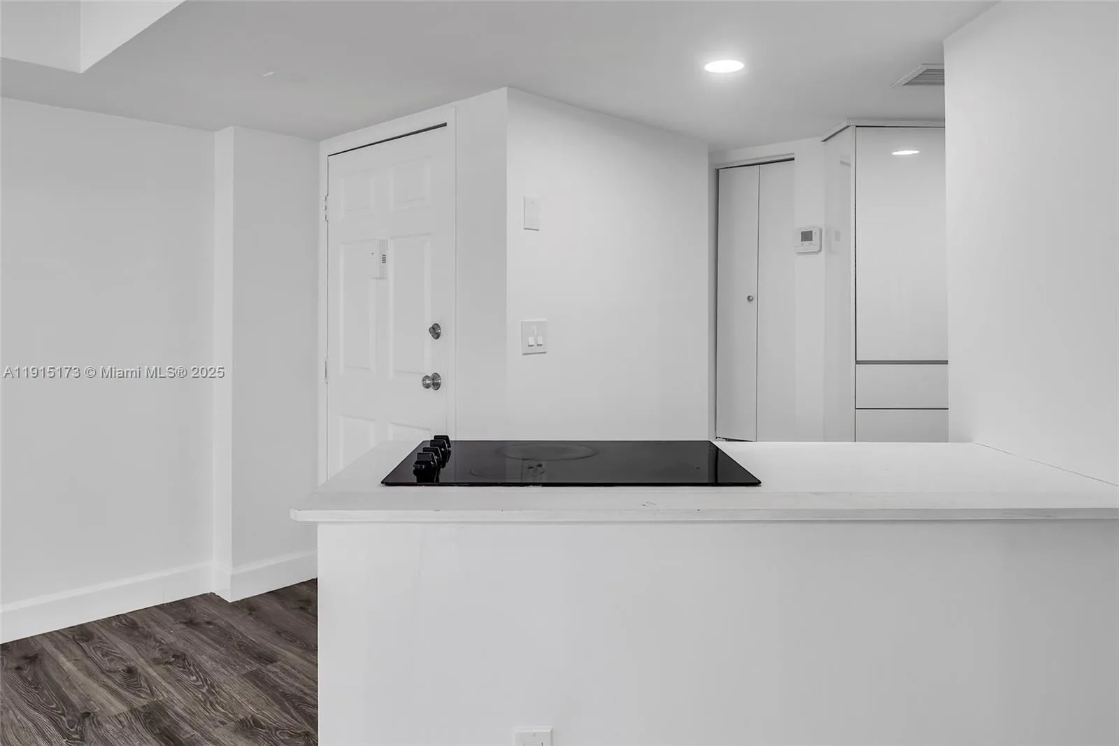 825 Brickell Bay Dr # 1942, Miami, FL 33131 photo 5
